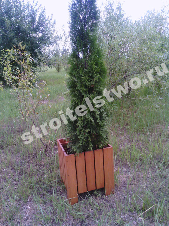 Цветочница из дерева